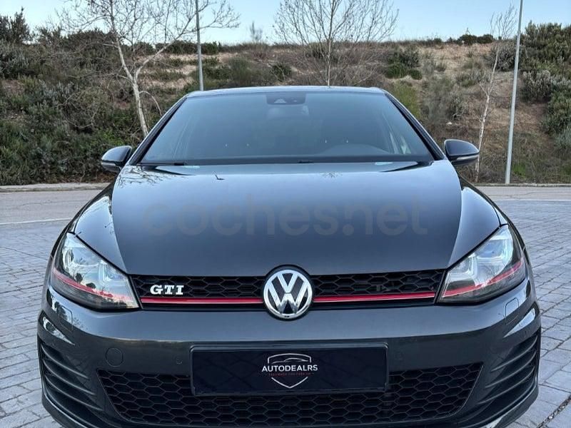 Usado VW Golf VII GTI 220 CV (161 kW) 2016 Negro Berlina