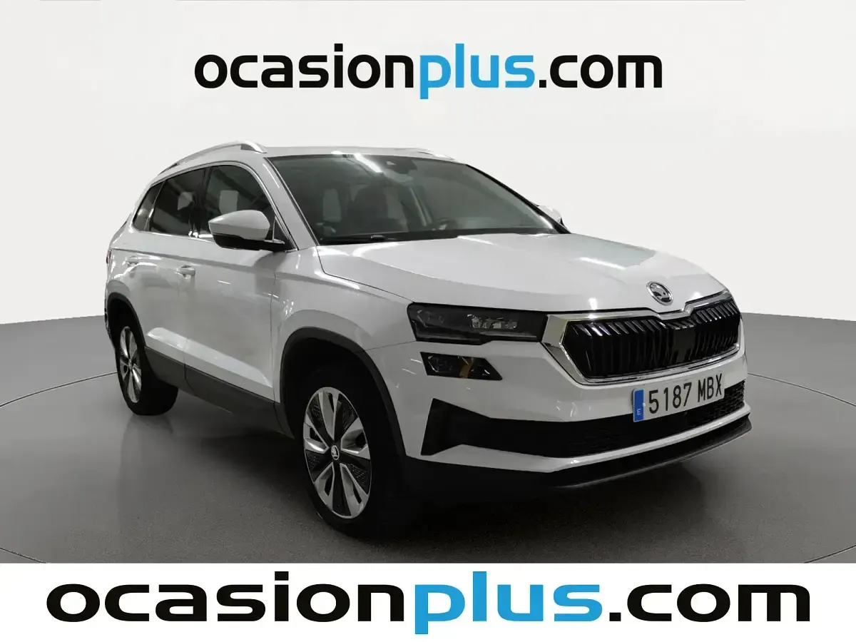 Usado Skoda Karoq Style 150 CV (110 kW) 2022 Blanco SUV