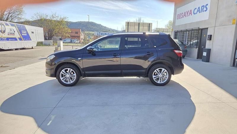 Usado Nissan Qashqai Tekna 141 CV (103 kW) 2011 Negro SUV