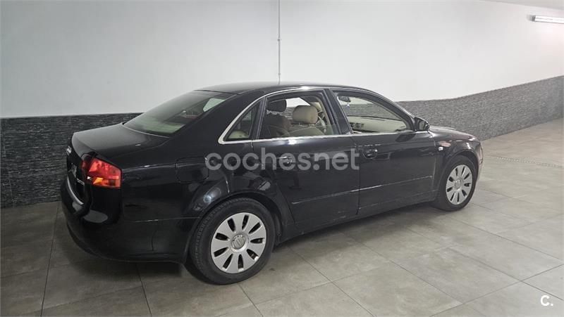Negro Usado 2007 Audi A4 Berlina | 4650 € (Precio justo) - Imagen 1/4