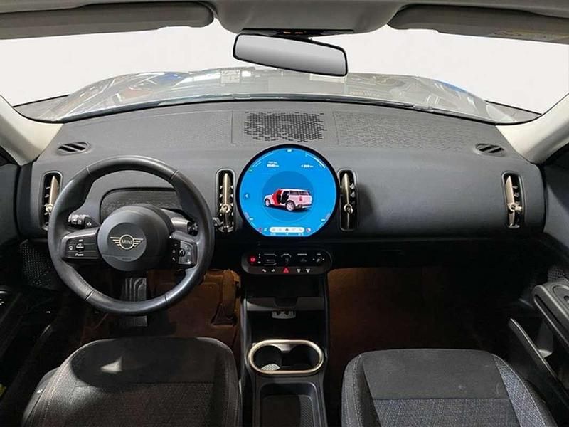 Usado Mini One D Countryman Essential 163 CV (119 kW) 2024 Plateado SUV