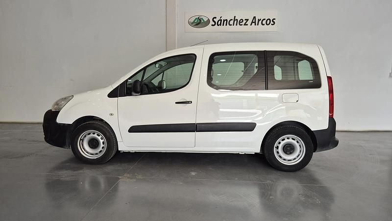 Usado Peugeot TePee Access 75 CV (55 kW) 2017 Blanco Berlina