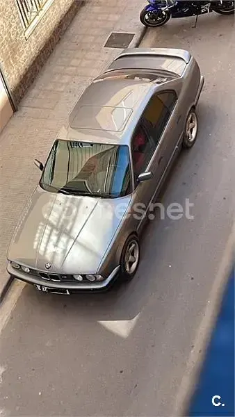 Usado BMW 525 143 CV (105 kW) 1993 Gris / plata Berlina