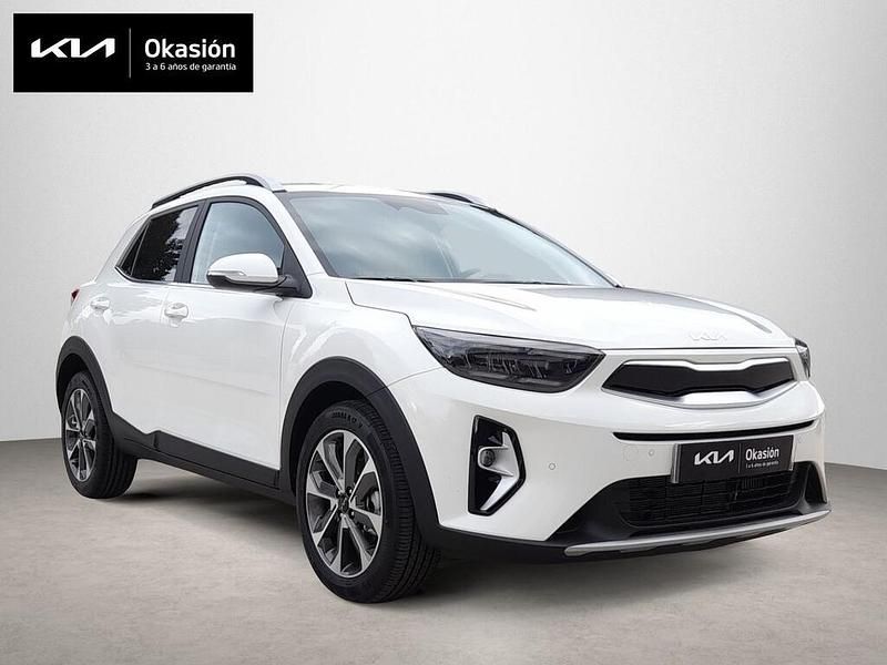 Blanco Usado 2024 Kia Stonic Style SUV | 21.490 € (Caro) - Imagen 1/4