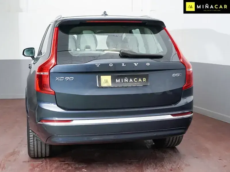 Usado Volvo XC90 Plus 235 CV (172 kW) 2024 Azul SUV