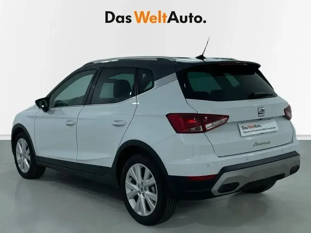 Usado Seat Arona Xperience 115 HP (84 kW) 2025 Branco SUV
