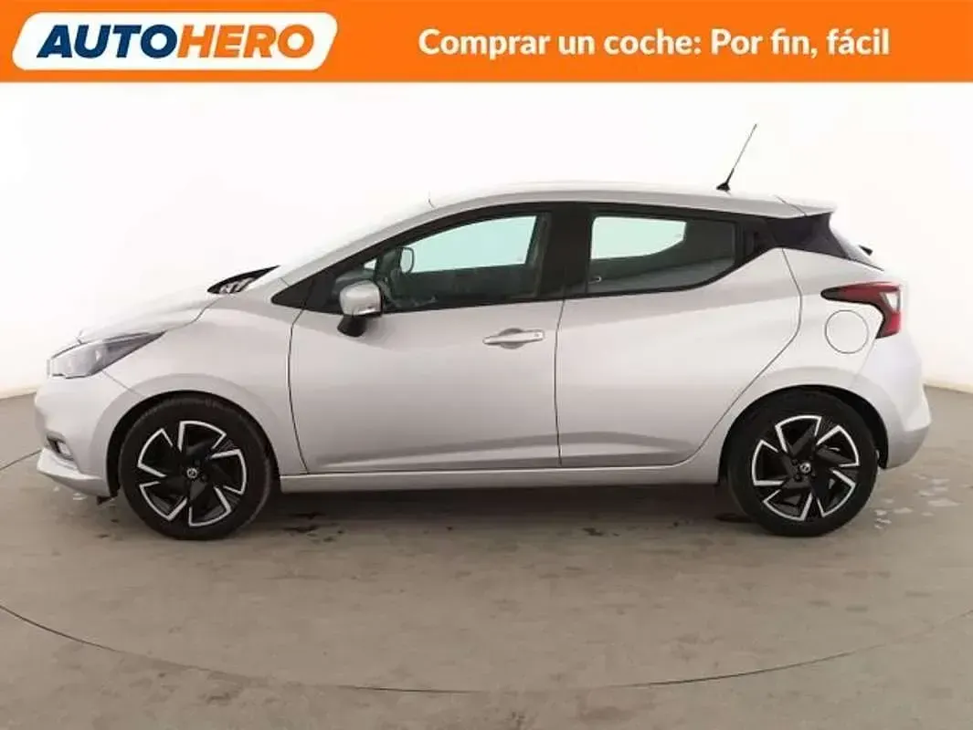 Usado Nissan Micra Acenta 92 CV (67 kW) 2022 Gris Utilitario
