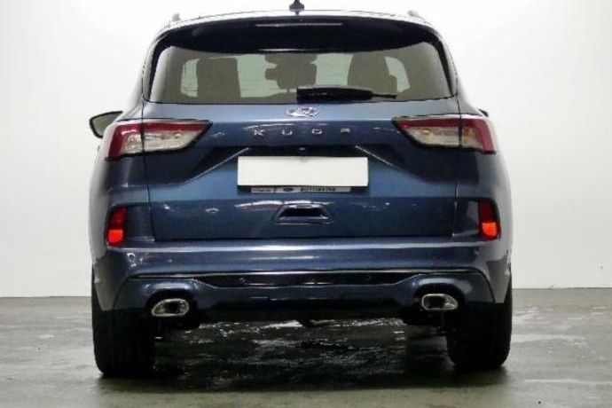 Usado Ford Kuga ST-Line X 150 CV (110 kW) 2023 Azul SUV