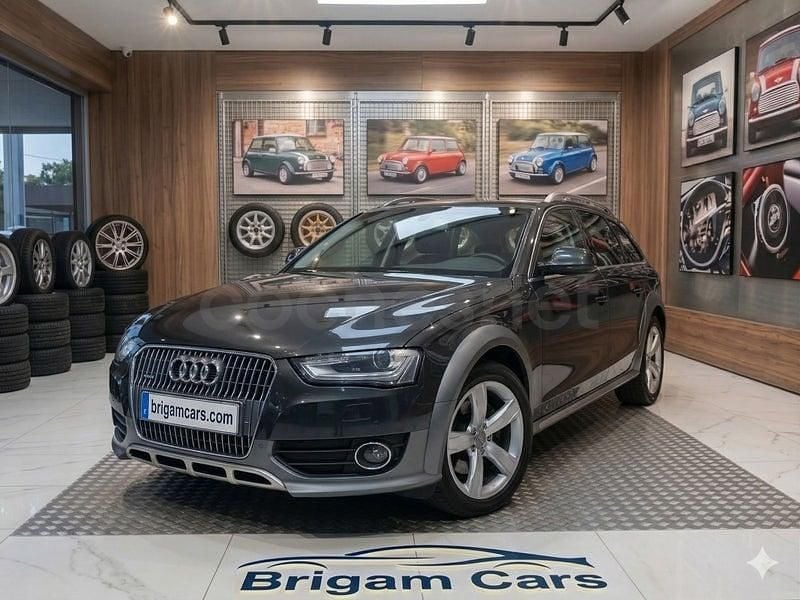 Usado Audi A4 Allroad S-Line 211 CV (155 kW) 2013 Gris / plata Familiar