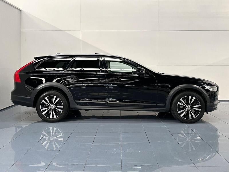 Usado Volvo V90 CC Pro 190 CV (139 kW) 2020 Negro Familiar