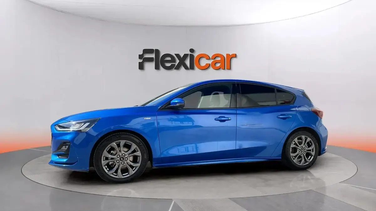 Usado Ford Focus ST-Line 125 CV (91 kW) 2023 Azul Berlina