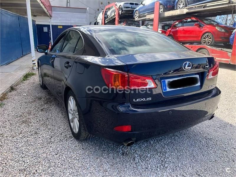 Usado Lexus IS250 Luxury Line 208 CV (152 kW) 2010 Negro Berlina