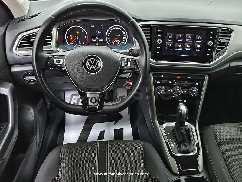 Usado VW T-Roc Advance 150 CV (110 kW) 2021 Gris / plata SUV
