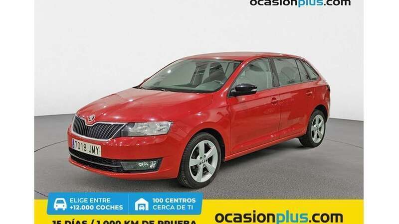 Rojo Usado 2016 Skoda Rapid Ambition Utilitario | 12.350 € (Precio justo) - Imagen 1/4