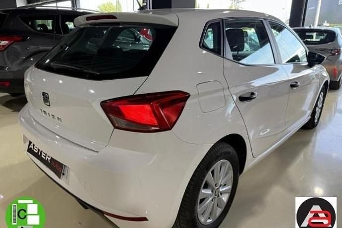 Usado Seat Ibiza Reference 80 CV (58 kW) 2019 Utilitario