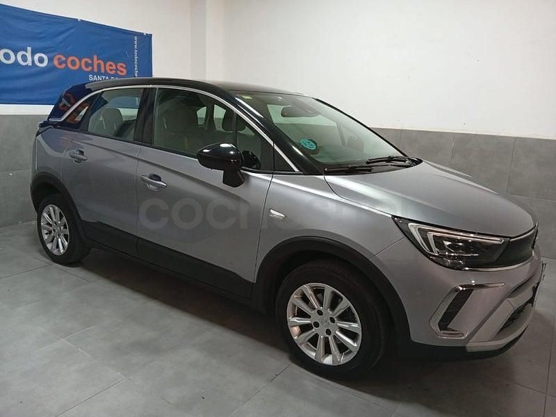 Usado Opel Crossland Business Elegance 120 CV (88 kW) 2021 Gris / plata SUV