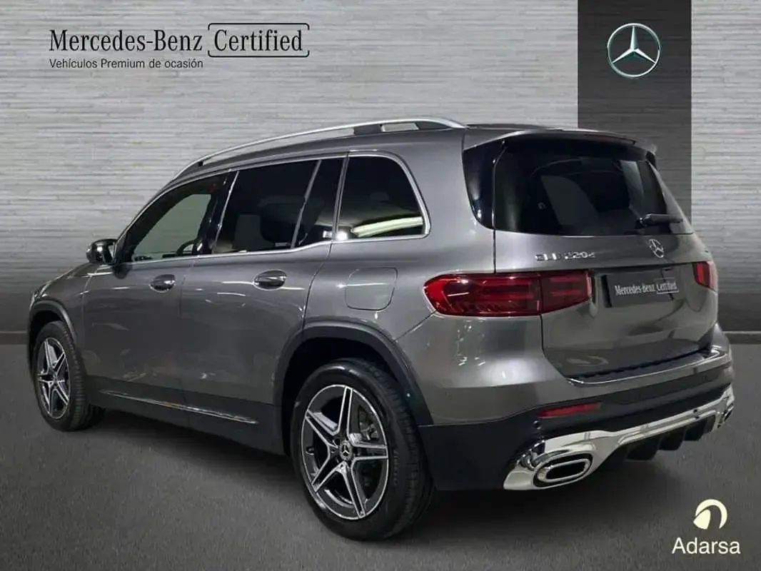 Usado Mercedes GLB220 AMG line 190 CV (139 kW) 2024 SUV