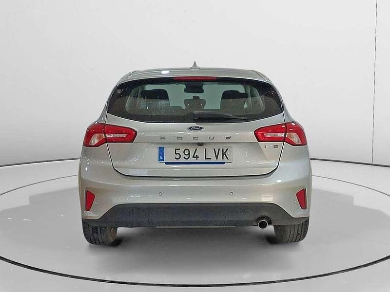 Usado Ford Focus Trend+ 126 CV (92 kW) 2021 Gris Utilitario