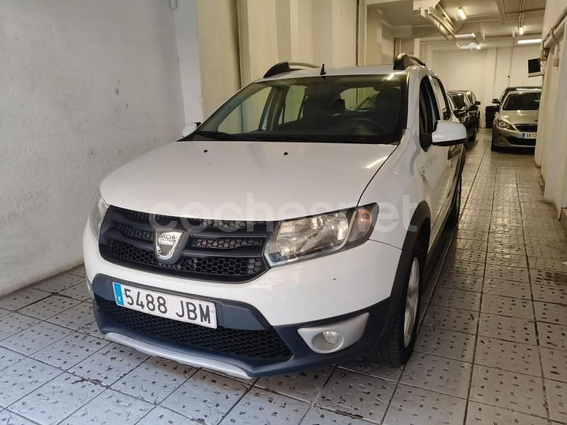 Blanco Usado 2014 Dacia Sandero Stepway Utilitario | 5500 € (Precio justo) - Imagen 1/4