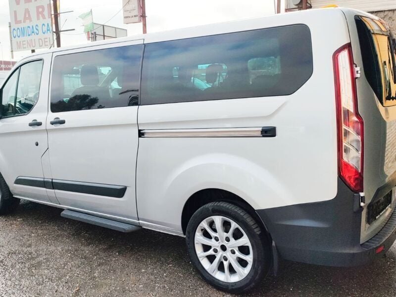 Usado Ford Transit Custom Ambiente 130 CV (95 kW) 2017 Gris Familiar
