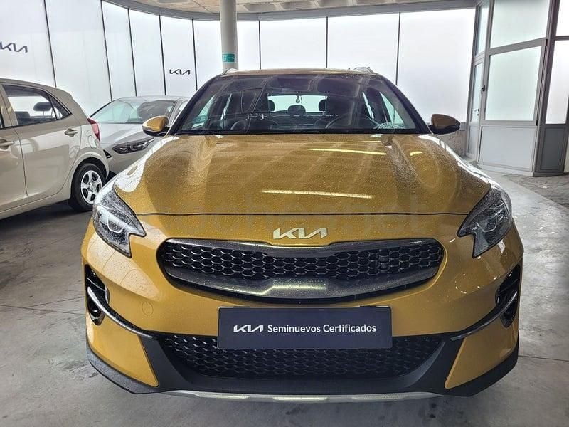 Usado Kia XCeed 120 CV (88 kW) 2021 Amarillo SUV