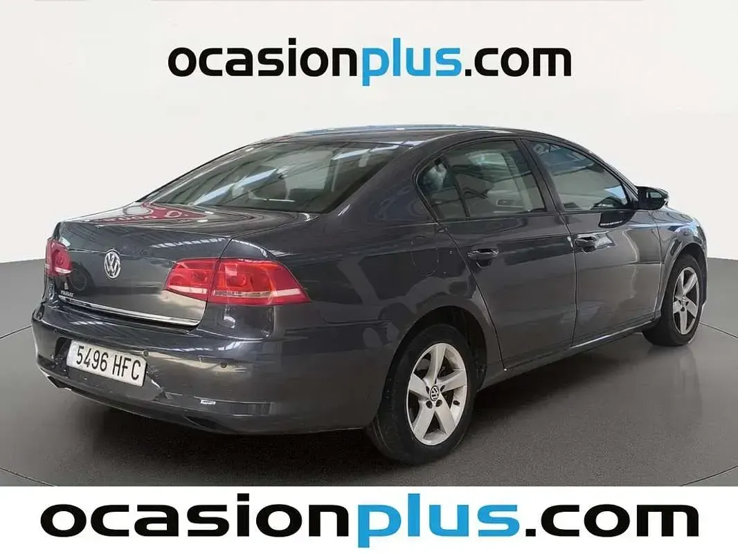 Usado VW Passat Edition 122 CV (89 kW) 2011 Gris Berlina