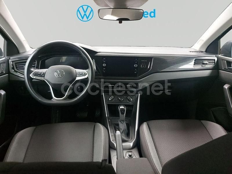 Usado VW Polo Life 95 CV (69 kW) 2024 Gris / plata Berlina