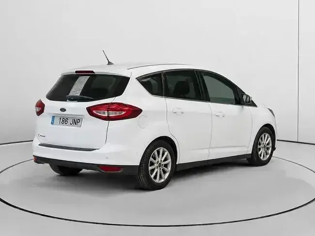 Usado Ford C-MAX Titanium 120 CV (88 kW) 2016 Blanco Monovolumen