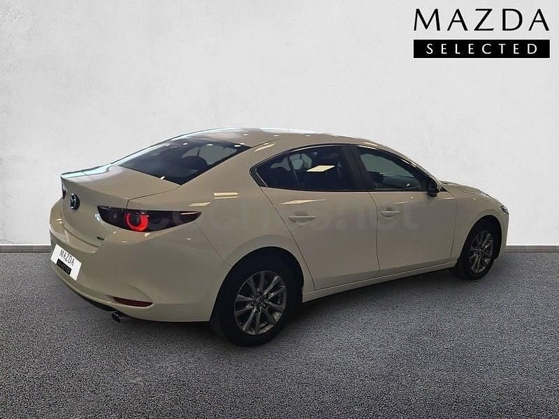 Usado Mazda 3 Center-Line 140 CV (102 kW) 2025 Blanco Berlina