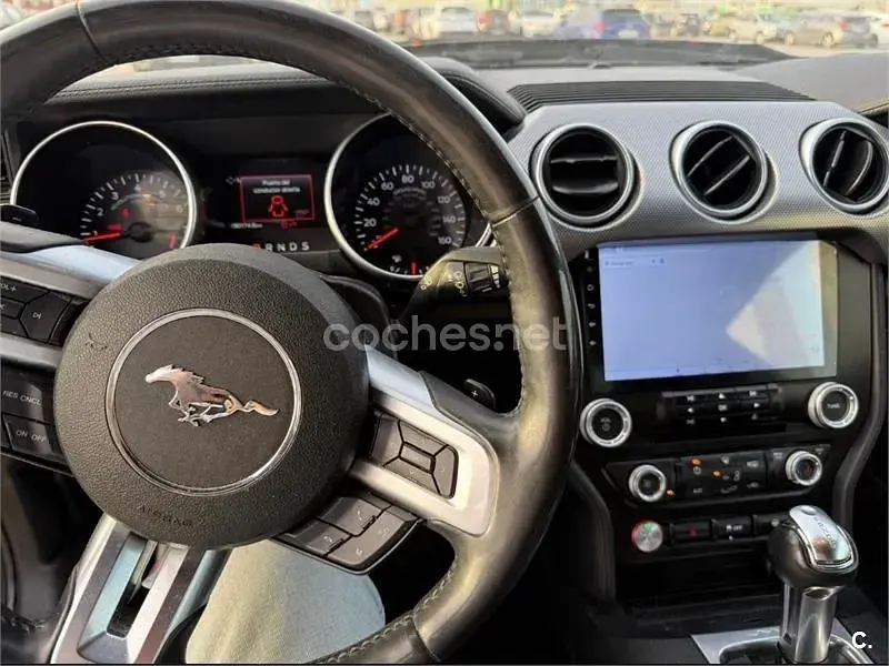 Używany Ford Mustang GT 450 KM (330 kW) 2019 Czarny Coupe