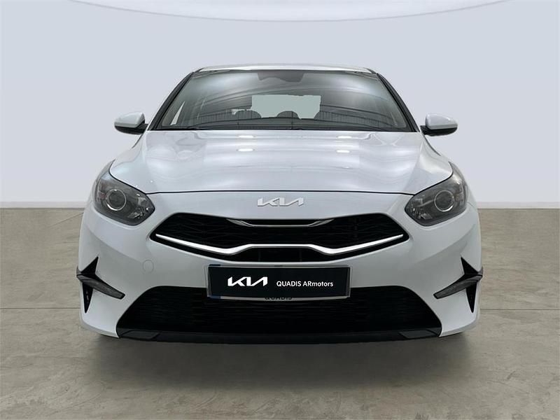Nuevo Kia Ceed 101 CV (74 kW) 2025 Cassa white Utilitario