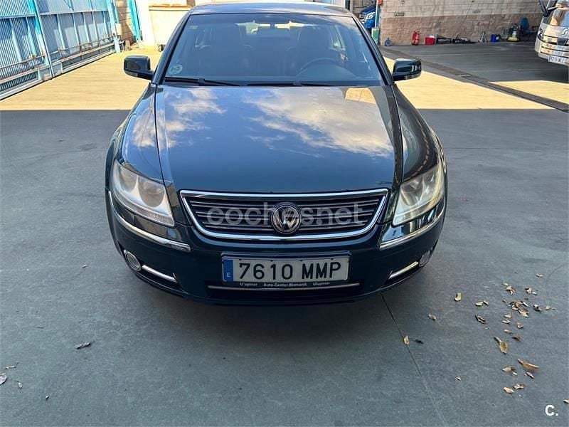 Usado VW Phaeton 225 CV (165 kW) 2008 Verde Berlina