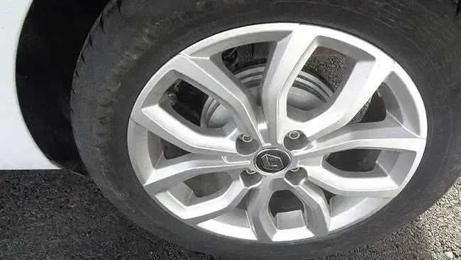 Usado Renault Clio IV Zen 90 CV (66 kW) 2019 Blanco