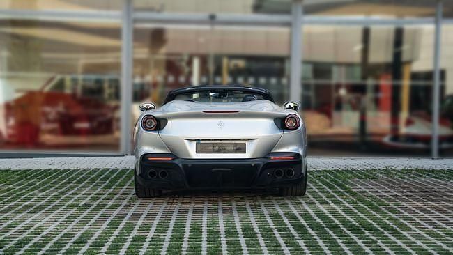 Usado Ferrari Portofino 620 CV (456 kW) 2023 Gris Descapotable