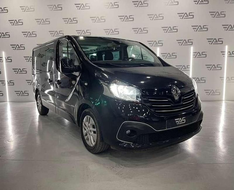 Begagnad Renault Trafic 125 HK (91 kW) 2016 Svart Minibuss