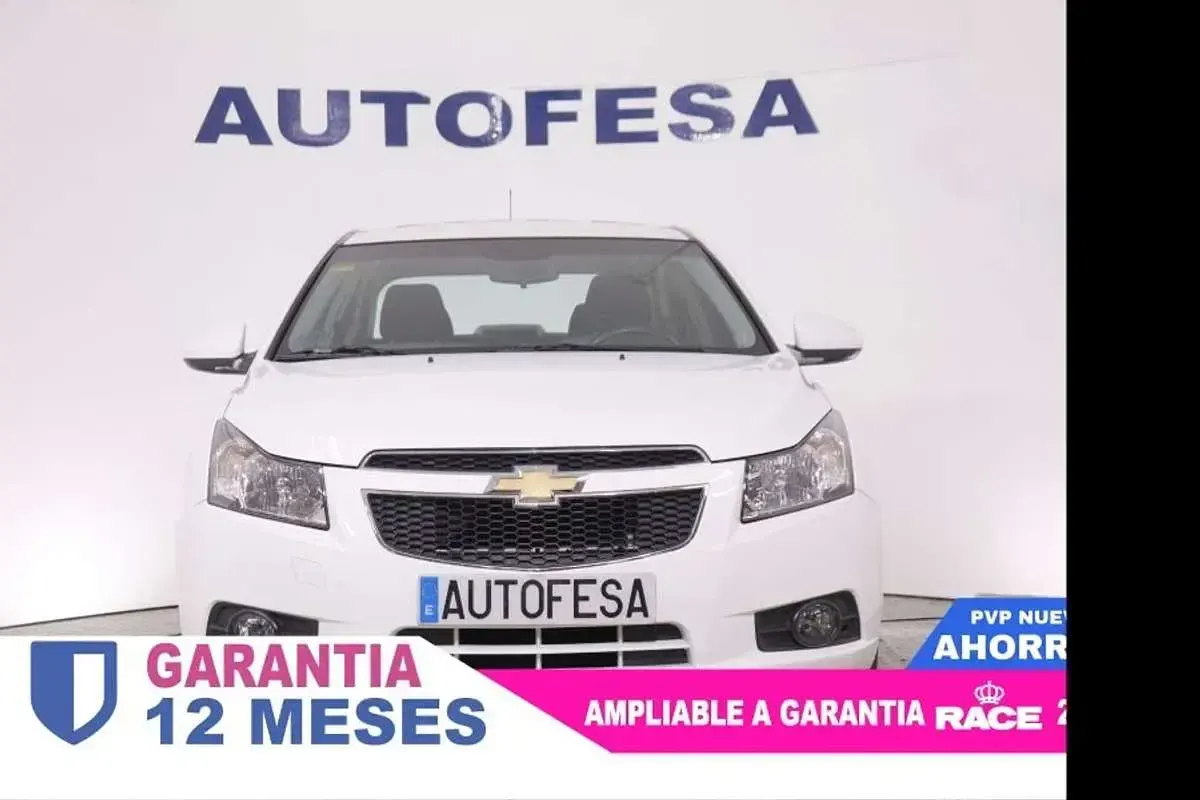 Usado Chevrolet Cruze LS 124 CV (91 kW) 2011 Blanco Berlina