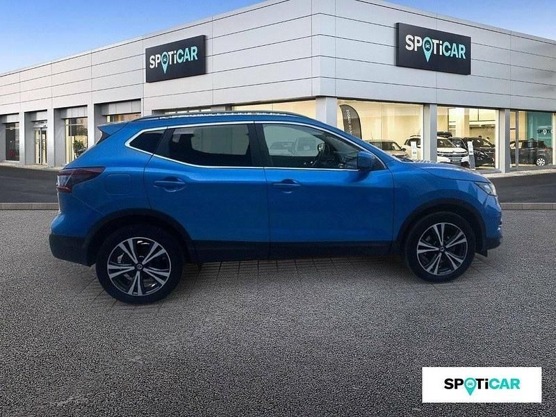 Usado Nissan Qashqai Tekna 140 CV (102 kW) 2019 Azul SUV