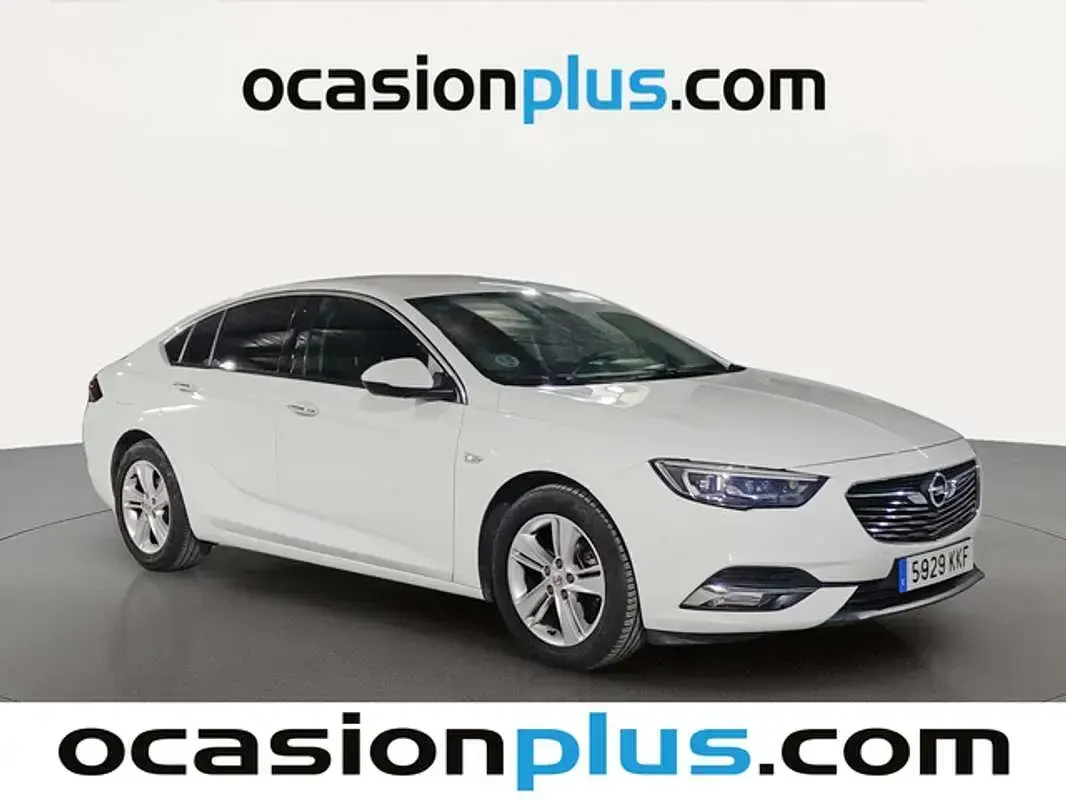 Usado Opel Insignia Excellence 166 CV (122 kW) 2018 Blanco Berlina