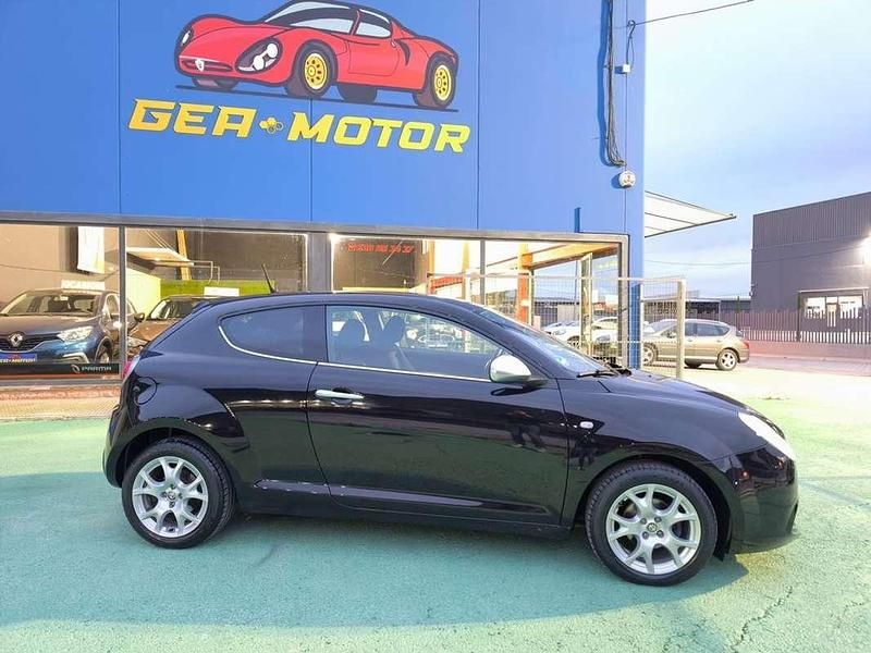 Usado Alfa Romeo MiTo Distinctive 105 CV (77 kW) 2011 Negro Utilitario