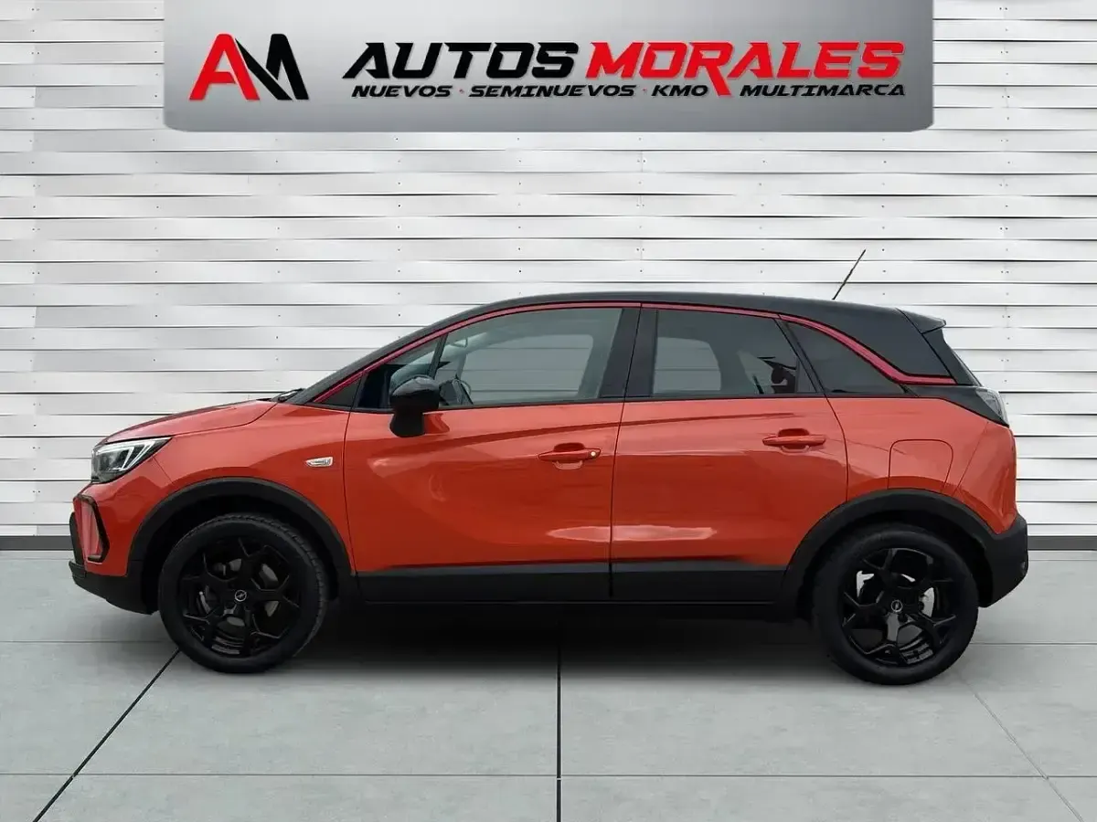 Usado Opel Crossland X GS Line 110 CV (80 kW) 2022 Naranja SUV