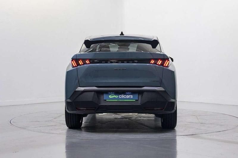 Usado Peugeot 3008 Allure 136 CV (100 kW) 2025 Azul SUV