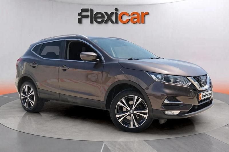 Marrón Usado 2018 Nissan Qashqai Acenta SUV | 14.590 € (Precio justo) - Imagen 1/4