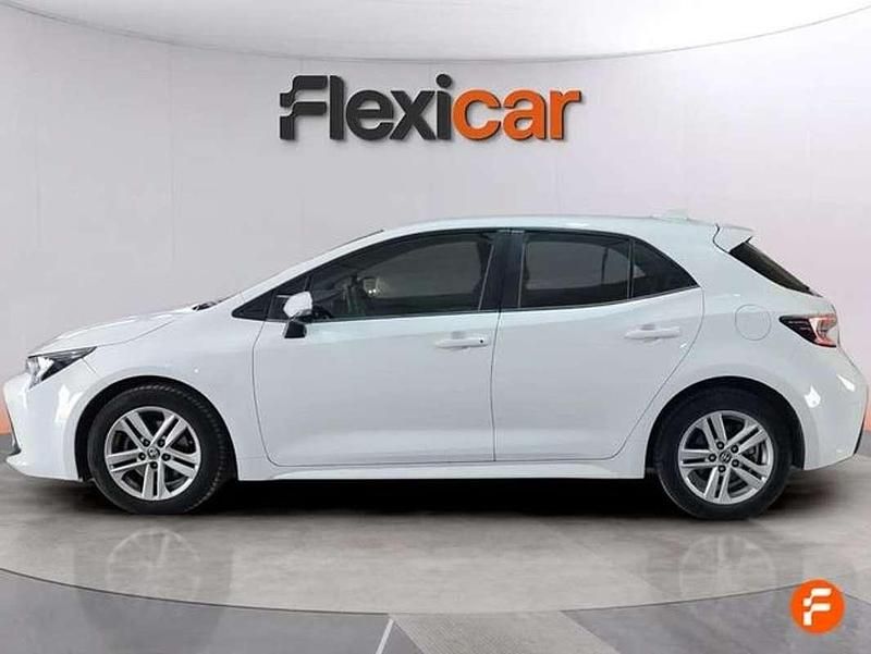 Usado Toyota Corolla Active 122 CV (89 kW) 2021 Blanco Utilitario