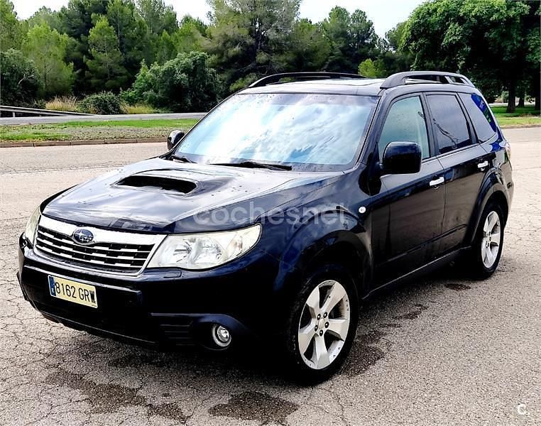 Negro Usado 2009 Subaru Forester SUV | 5500 € - Imagen 1/4