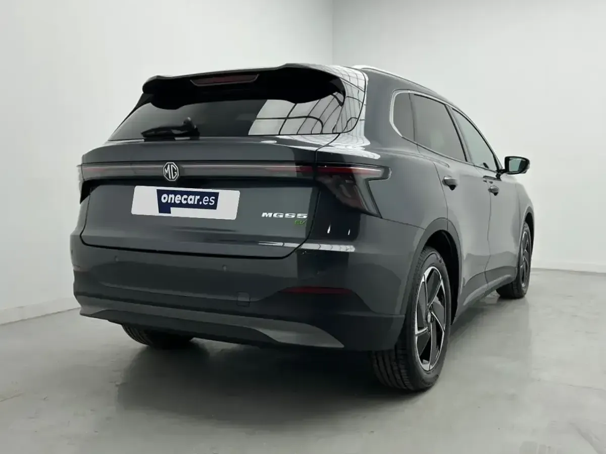 Usado MG S5 Luxury 169 kW (231 CV) 2025 Gris SUV