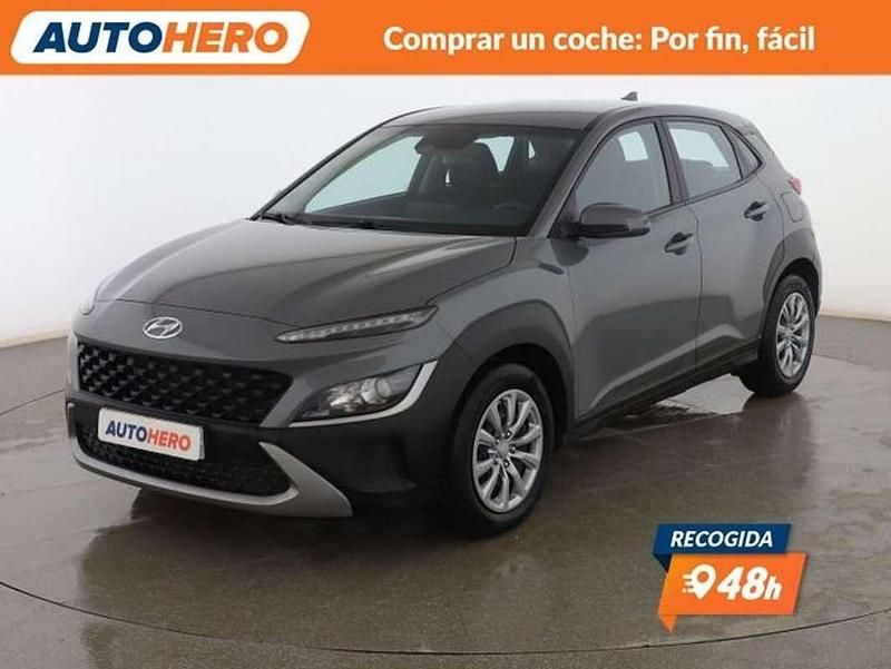 Usado Hyundai Kona 120 CV (88 kW) 2021 Gris SUV