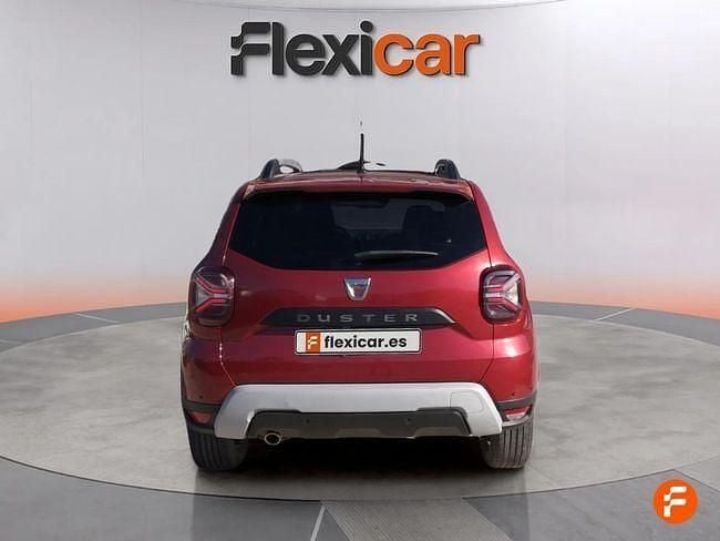 Usado Dacia Duster Comfort 100 CV (73 kW) 2022 Rojo SUV