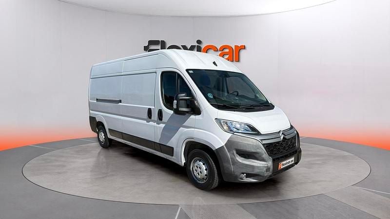 Usado Citroën Jumper 140 CV (102 kW) 2022 Blanco Monovolumen