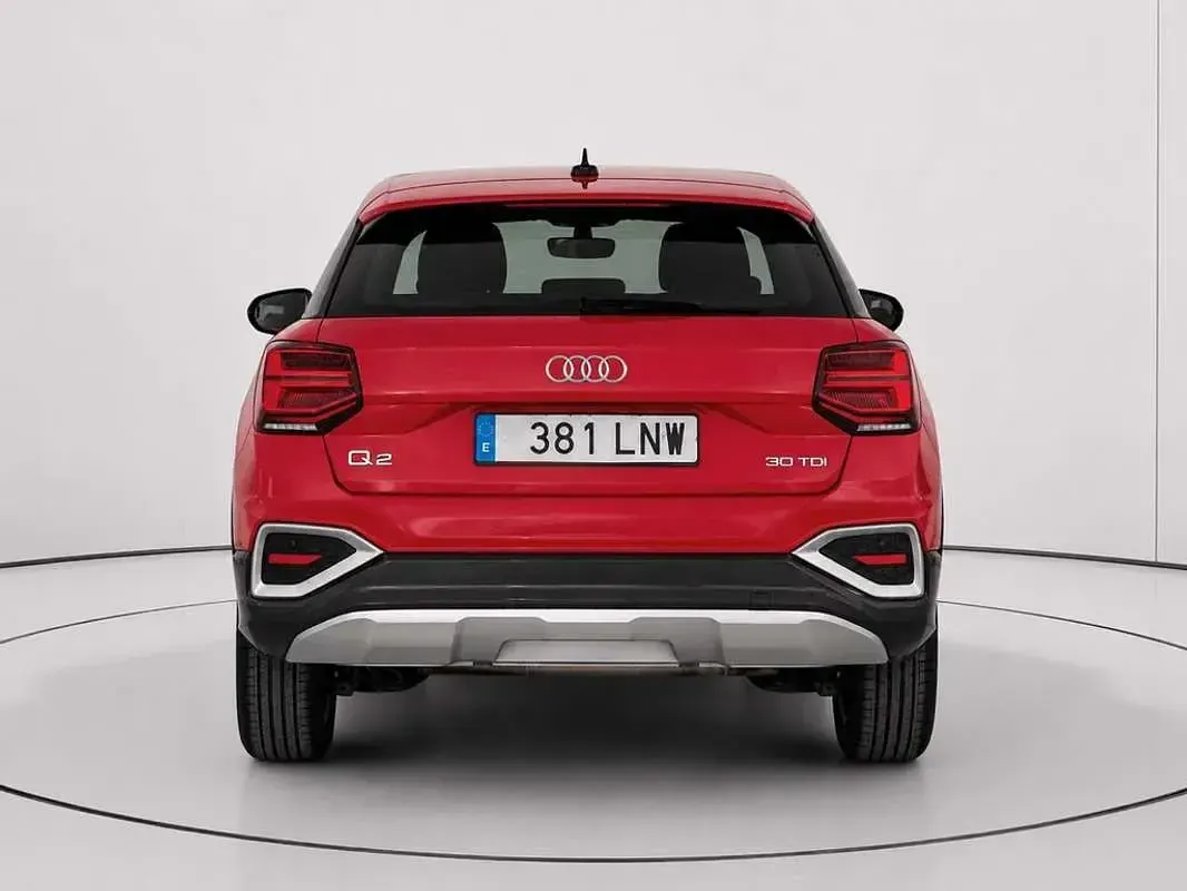 Usado Audi Q2 Advanced 116 CV (85 kW) 2021 Rojo SUV