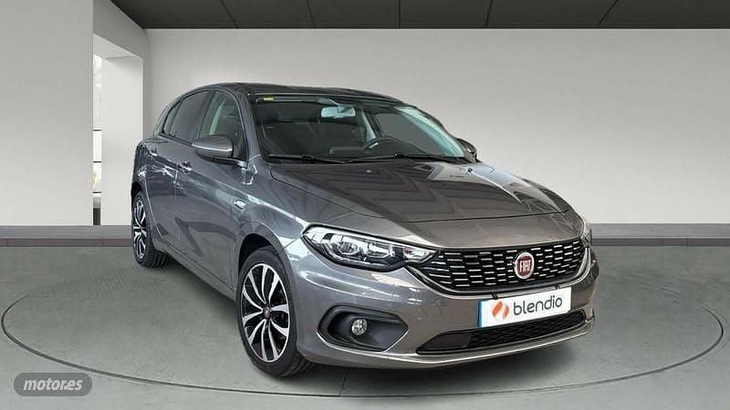 Usado Fiat Tipo Mirror 95 CV (69 kW) 2020 Gris